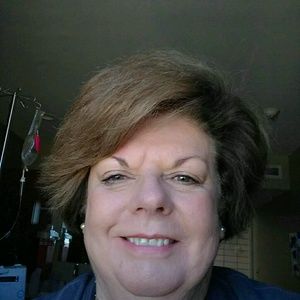 Meet your Posher, Debra